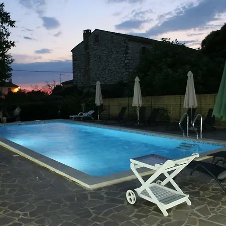 Apartment Halilovic